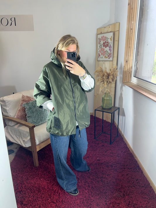 COUPE VENT LISE